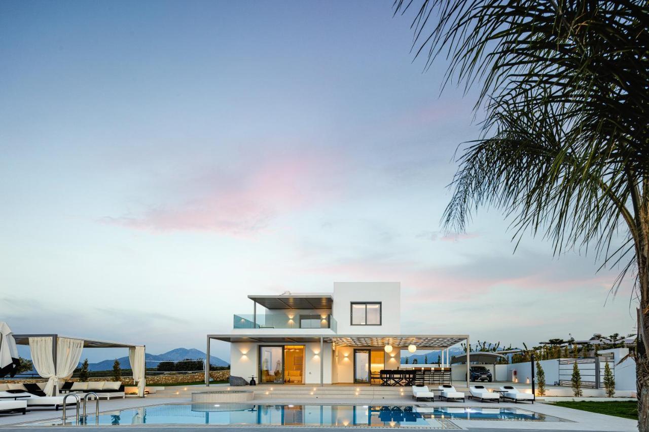 Alma Villa, 2000M2 Luxury Living, By Thinkvilla Angeliana  Ngoại thất bức ảnh